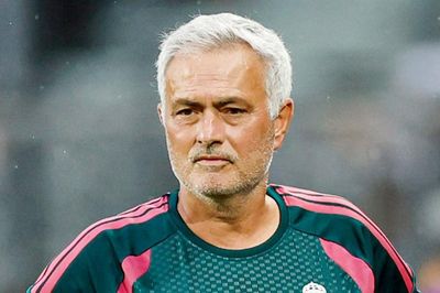 Mourinho thiết quân luật, cầu thủ Real Madrid nghe răm rắp