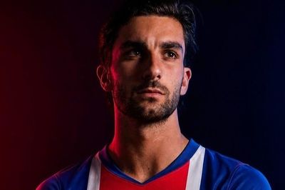 Ferran Torres thông báo đến PSG, Barca có thêm ngay tiền ký Rodri