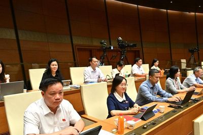 Đề xuất phân cấp, phân quyền mạnh trong lĩnh vực quân sự, quốc phòng