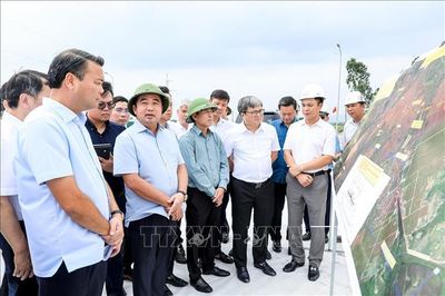 Bí thư Thành ủy Hà Nội thúc tiến độ hai dự án giao thông trọng điểm phía Nam Thủ đô