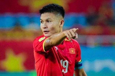 Ngả mũ trước đẳng cấp của Quang Hải