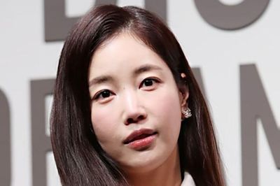 Nữ diễn viên Kim Bin Woo rơi nước mắt khi đọc thư của các con trước ngày chuyển đến Bali