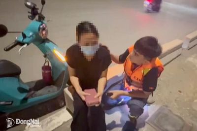 Kịp thời động viên, ngăn chặn người phụ nữ có ý định nhảy cầu Đồng Nai