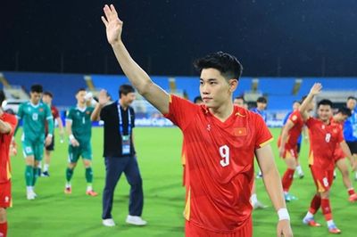 Nguyễn Đình Bắc tỏa sáng với cú đúp giúp tuyển Việt Nam hạ Campuchia 3-1 ở ASEAN Cup 2026