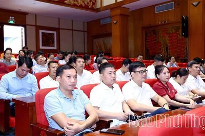 Tập huấn nâng cao chất lượng giải quyết thủ tục hành chính phục vụ người dân, doanh nghiệp