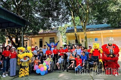 Câu lạc bộ Tấm lòng vàng Vĩnh Phúc - Lan tỏa những việc làm ý nghĩa vì cộng đồng