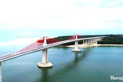 Tiếp tục lấy ý kiến người dân về tên gọi cầu qua cửa biển Thuận An