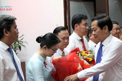 Thành ủy Cần Thơ điều động, phân công 60 cán bộ nhận nhiệm vụ mới