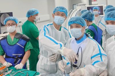 Đà Nẵng: Hội thảo khoa học về phẫu thuật nội soi cột sống – Cập nhật kỹ thuật, nâng cao chất lượng điều trị