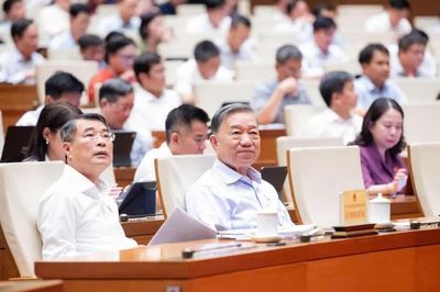 Phân cấp, phân quyền và ưu đãi đầu tư để khơi thông nguồn lực ngành dầu khí