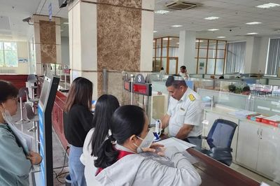 Chấm dứt tình trạng không biết bị tạm hoãn xuất cảnh do nợ thuế