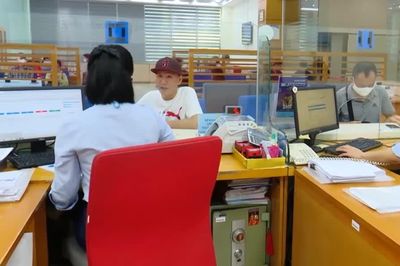 Người mua nhà hạn chế vay khi lãi suất vẫn neo cao