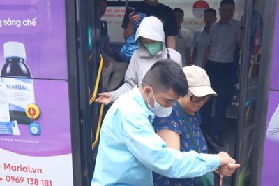 Những người xây dựng hình ảnh đẹp cho xe buýt Thủ đô