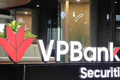 Thành viên HĐQT Chứng khoán VPBank (VPX) từ nhiệm giữa kỳ báo cáo lãi lớn