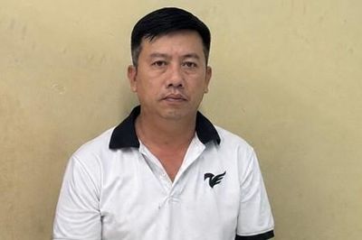 Lợi dụng quản lý chung cư để lừa bán căn hộ tái định cư, chiếm đoạt tài sản