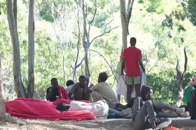 Italia - Tây Ban Nha căng thẳng vì kiểm soát biên giới
