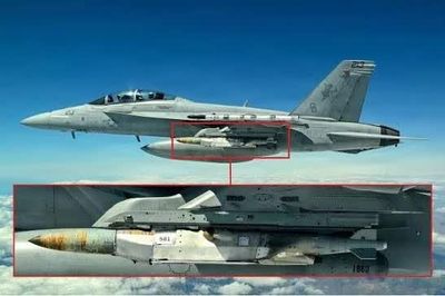 Ukraine 'mơ' về JDAM LR- bom lượn tầm xa 555 km của Mỹ