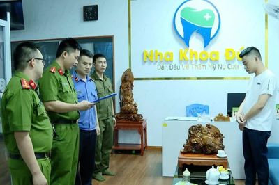 Bóc gỡ chiêu trò 'vẽ bệnh-moi tiền'