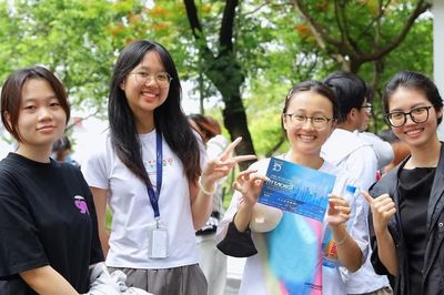 Điểm chuẩn cao nhất Trường đại học Kinh tế-Luật 90,01 điểm