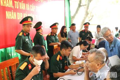 Gắn kết tình quân dân từ những việc làm thiết thực