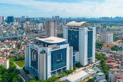 Điểm chuẩn ĐH Kinh tế Quốc dân 2026: Ngành Kiểm toán dẫn đầu với 28,84 điểm