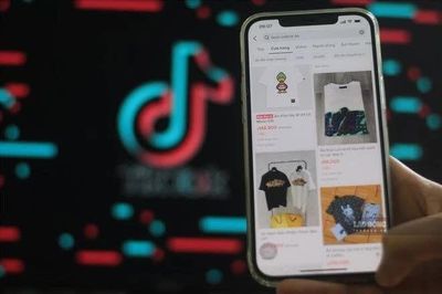 [VIDEO] TikTok Shop tăng phí từ 3/8: Mall chịu phí gần 30% mỗi đơn hàng