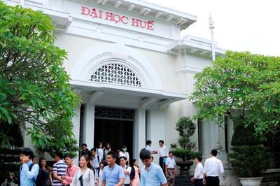 Đại học Huế công bố điểm trúng tuyển: Sư phạm Tiếng Anh 28,26 điểm