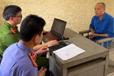Khánh Sky, Vua Quạt và cái giá của những màn livestream 'câu view'