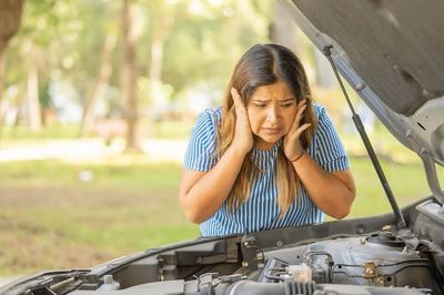 Ắc quy ô tô liên tục hết điện: Đừng vội thay mới, hãy kiểm tra những thứ này