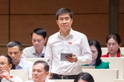 Đại biểu Hoàng Minh Hiếu: Cần cơ chế kiến tạo thay vì tư duy quản lý truyền thống trong phát triển văn học mạng