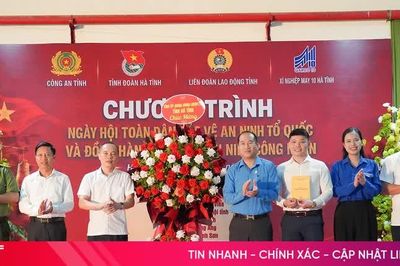 Ngày hội toàn dân bảo vệ an ninh Tổ quốc tại Xí nghiệp May 10 Hà Tĩnh