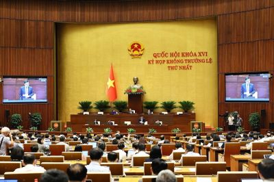 Ngày 9/8, Quốc hội tiếp tục thảo luận về hai dự án luật liên quan đến lĩnh vực tài chính, ngân hàng