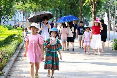 Thời tiết ngày 9/8: Bắc Bộ, Trung Bộ nắng nóng, có nơi trên 37 độ C
