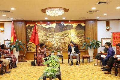 Thúc đẩy hợp tác chuyển giao công nghệ giữa doanh nghiệp Việt Nam - Uganda
