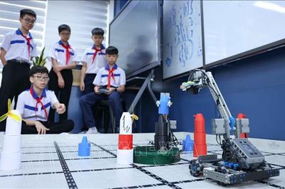 Năm học 2026-2027: Không dạy trước lớp 1, đẩy mạnh giáo dục STEM, AI và tiếng Anh