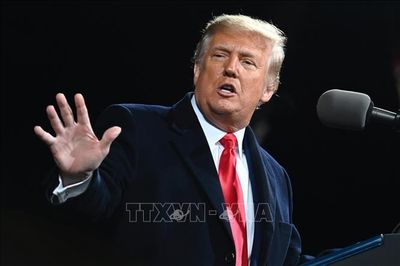 Phòng khiêu vũ gây tranh cãi của Tổng thống Trump đã thành hình như thế nào?