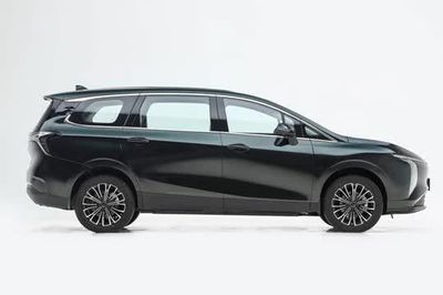 Xe MPV 6 chỗ, công suất 184 mã lực, giá hơn 400 triệu đồng
