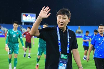 Tuyển Việt Nam vào bán kết ASEAN Cup 2026: Hàng thủ bộc lộ lỗ hổng trước trận đại chiến Malaysia