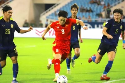 Tuyển Việt Nam áp đảo danh sách 10 cầu thủ xuất sắc nhất vòng bảng ASEAN Cup 2026