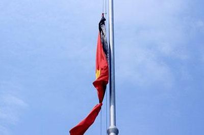 Thực hiện nghi thức Quốc tang Chủ tịch Quốc hội nước Cộng hòa Dân chủ nhân dân Lào tại Thái Nguyên