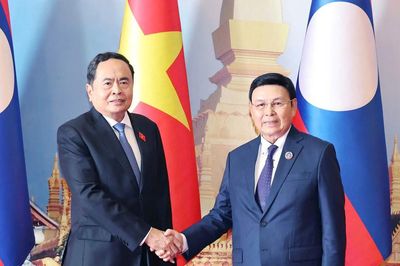 Chủ tịch Quốc hội Lào Saysomphone Phomvihane - Nhà lãnh đạo góp phần tạo nền tảng vững chắc cho quan hệ Quốc hội Việt Nam - Lào ngày càng hiệu quả và bền vững