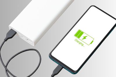 5 cách sạc pin đúng để điện thoại bền hơn, không phải ai cũng biết