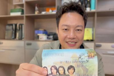 Hành trình tìm lại bạn thư tay sau 24 năm thất lạc của người đàn ông Trung Quốc