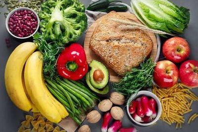 5 nhóm thực phẩm giàu chất xơ tốt nhất cho người sau 60 tuổi