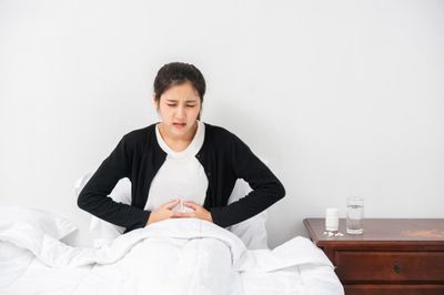 Dấu hiệu cảnh báo sớm ung thư đại trực tràng dễ nhầm lẫn