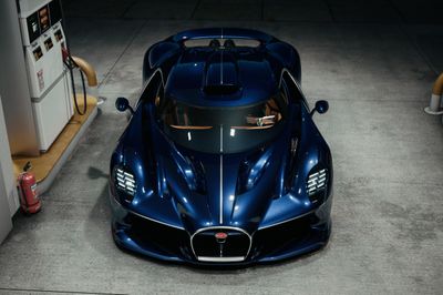 Bugatti Destrier - 'Siêu xe đường phố' nâng cấp từ Bugatti Bolide