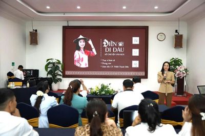 Mỗi cán bộ cơ sở là một 'đại sứ' quảng bá du lịch Điện Biên