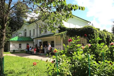 Thăm Yasnaya Polyana, không gian xanh nơi Đại văn hào Lev Tolstoi viết Chiến tranh và hòa bình
