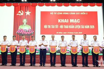 Vùng Cảnh sát biển 2 khai mạc Hội thi tàu tốt - hội thao huấn luyện tàu năm 2026
