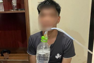 Truy người mua, bắt kẻ bán